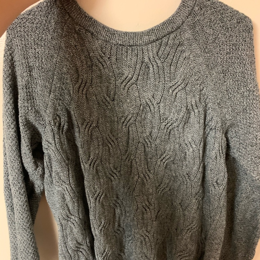 grey sweater